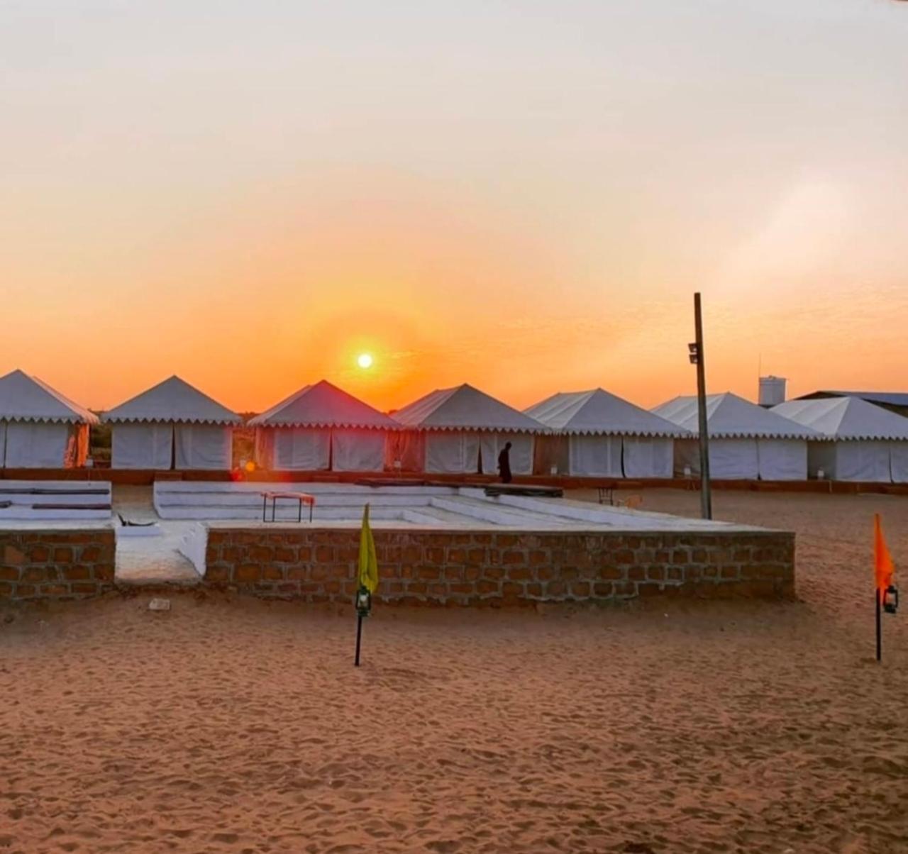 جيلسامر The Saffron Desert Camp المظهر الخارجي الصورة