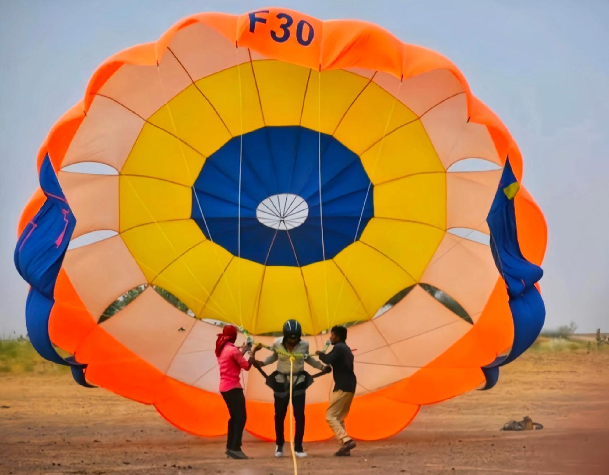 جيلسامر The Saffron Desert Camp المظهر الخارجي الصورة